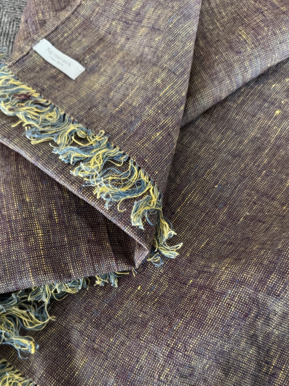 NWOT, FOG LINEN WORK, 100% LINEN ROSERIE SCARF WITH FRINGE EDGE DETAIL